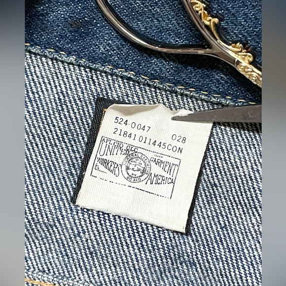 Vintage 80s Patched Lee Jean Jacket - Picture 8 of 12